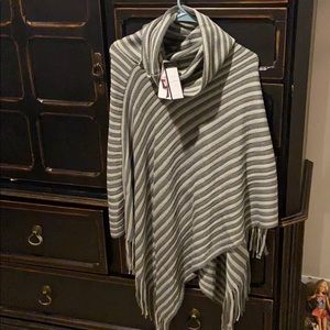 Heather Grey pullover